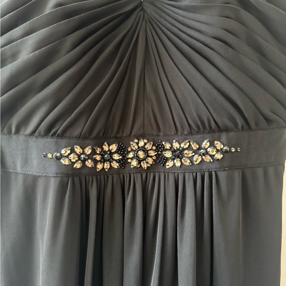 Adrianna Papell Black Strapless Cocktail Gown - Picture 2 of 6